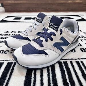 Limited Edition Collab New Balance 996 X FIGS Nursing Edition